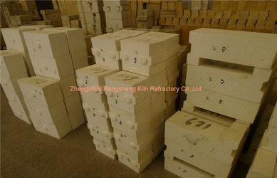 Zhengzhou Rongsheng Refractory Co., Ltd. linea di produzione in fabbrica