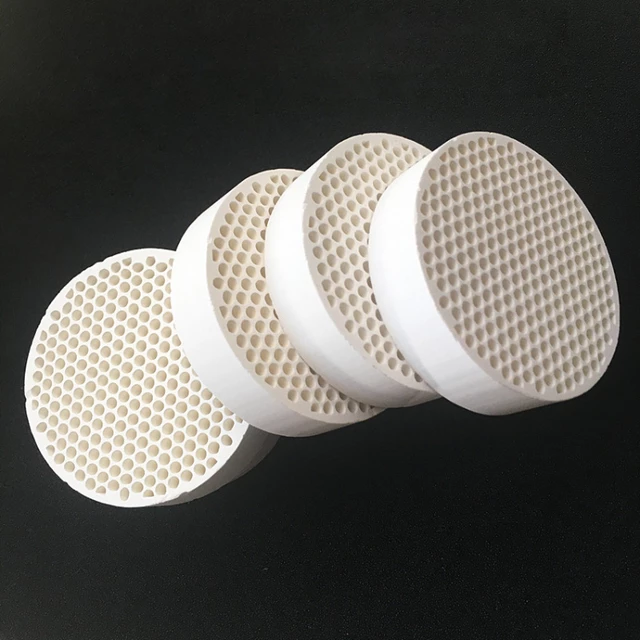 Ricambiatore di calore in ceramica ad alte prestazioni Rto Honeycomb Alumina Cordierite Ceramic Honeycomb Monolite di stoccaggio termico 4