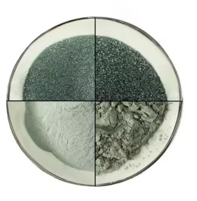 Polvere di carburo di silicio verde nero 98% Purezza SiC Grit Polvere fine per refrattarie metallurgiche