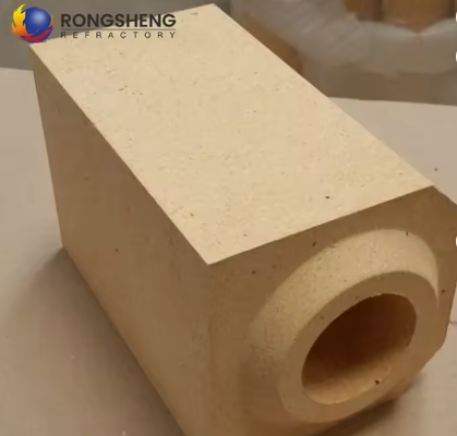 Fornitura di fabbrica Mullite Alumina Fireclay Casting Runner Bricks Round Refractory Brick Casting Nozzle Bricks For Foundry Steel