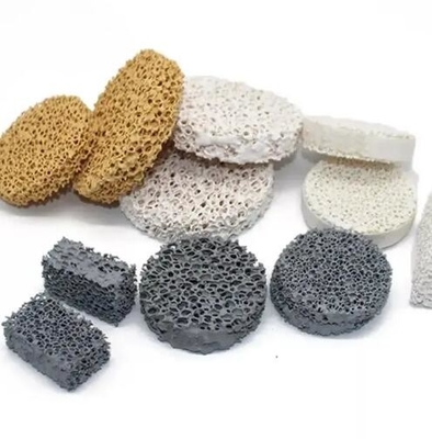 Filtro di schiuma in ceramica di allumina refrattaria ad alto porosità Filtri in ceramica di zirconio per fonderia
