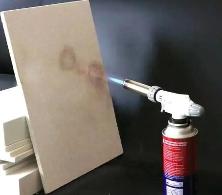 1260 Tavola di fibra ceramica refrattaria per isolamento termico Tavola di silicato di alluminio per forni industriali