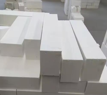 Resistenza all'usura ad alta temperatura 95% Al2O3 Refractory White Corundum Brick per forni ad arco elettrico