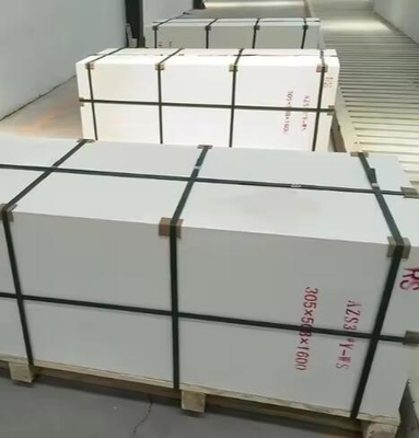 Resistenza all'usura ad alta temperatura 95% Al2O3 Refractory White Corundum Brick per forni ad arco elettrico