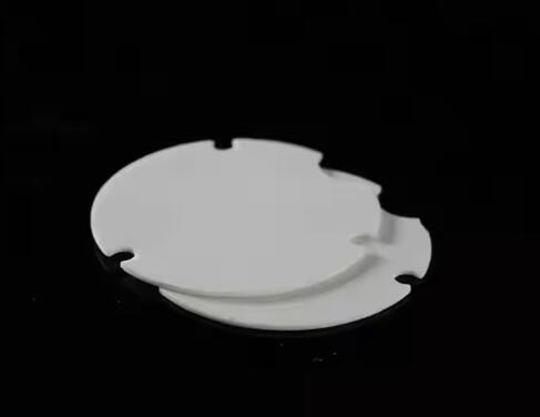 Buona conduttività termica Precisione resistente all'usura Beryllia Ceramica BeO Beryllium Oxide Ceramica per apparecchiature semiconduttrici