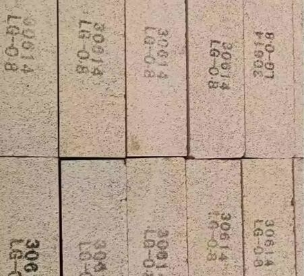 Materiali di isolamento termico e refrattari per caldaie ad alta temperatura