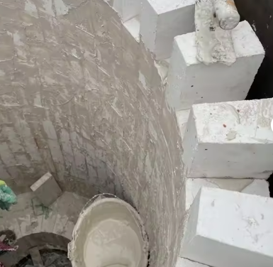 Mattoni refrattari della mullite del corindone del mattone refrattario resistente agli shock termici ad alta resistenza per le fornaci industriali