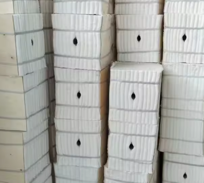 Blocco pieghevole in fibra ceramica refrattaria 1260C 1430C Modulo ceramico di silicato di allumina per forni ad alta temperatura