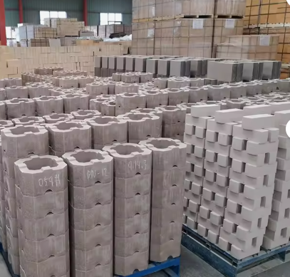Mattoni refrattari in dolomite ad alto contenuto di MgO al 75% con magnesia fusa e calcio per siviere d'acciaio