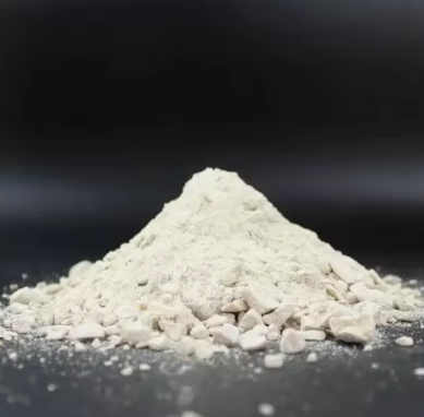 Forno a induzione Miscela di rampa di allumina Magnesia Materiali di rampa refrattari Forno rivestimento Carburo di silicio Massa di rampa a secco